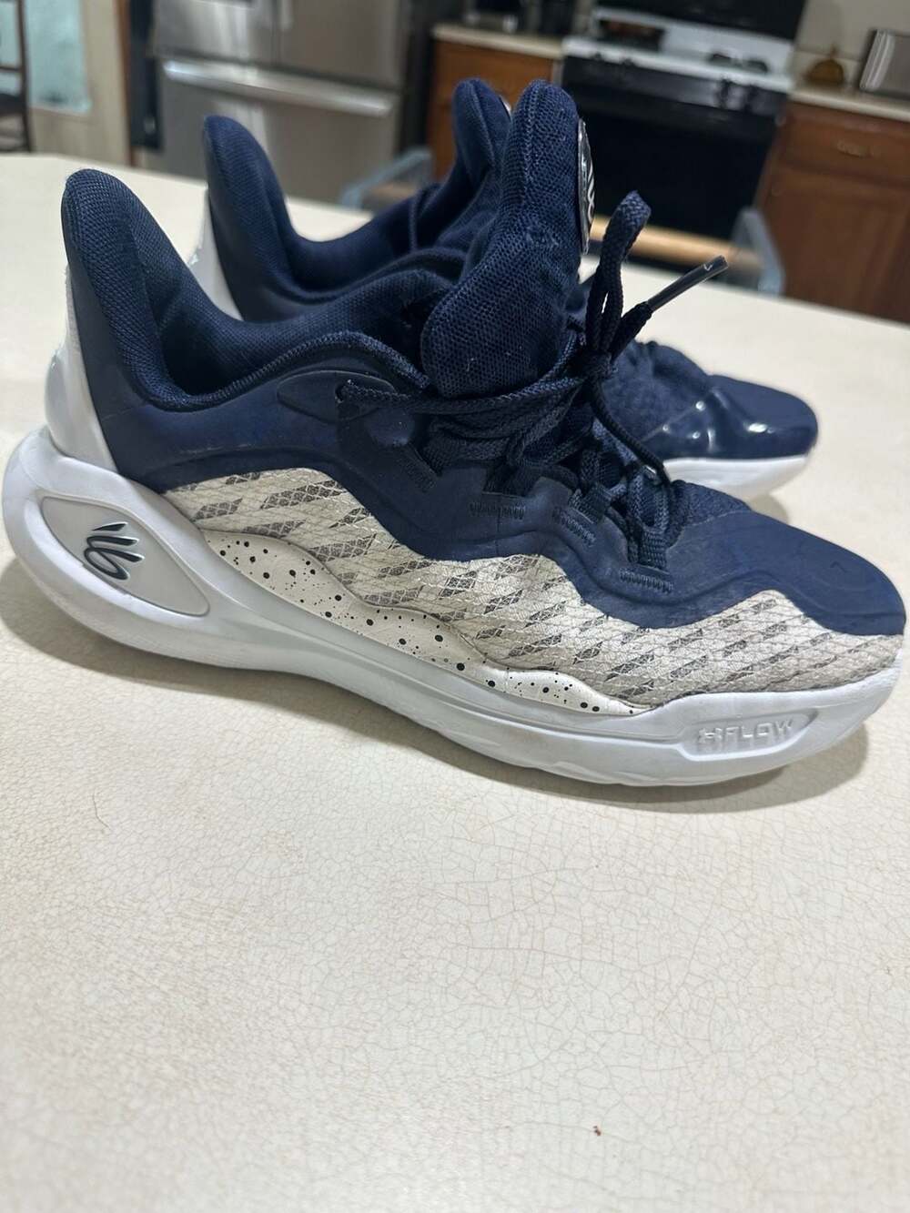 Under Armour Curry Flow Mens 7 TB White Midnight Navy Basketball Shoes